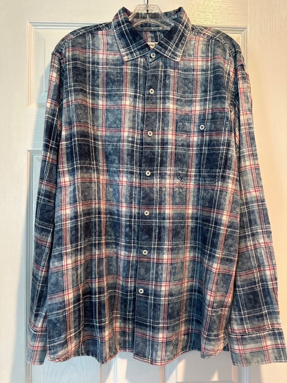 Tommy Bahama Casual Button Down Shirt
